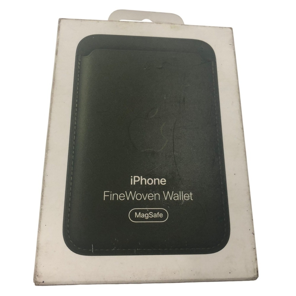 Apple iPhone FineWoven Wallet with MagSafe Evergreen MT2N3AM/A